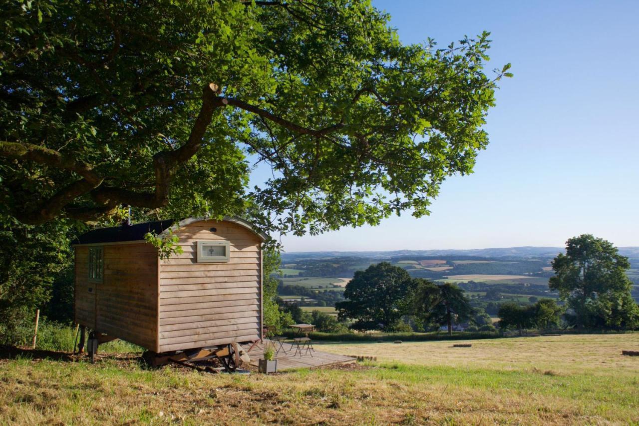 Tilbury Shepherd Huts With Hot Tubs Plus Holiday Cottages West Bagborough Exterior foto