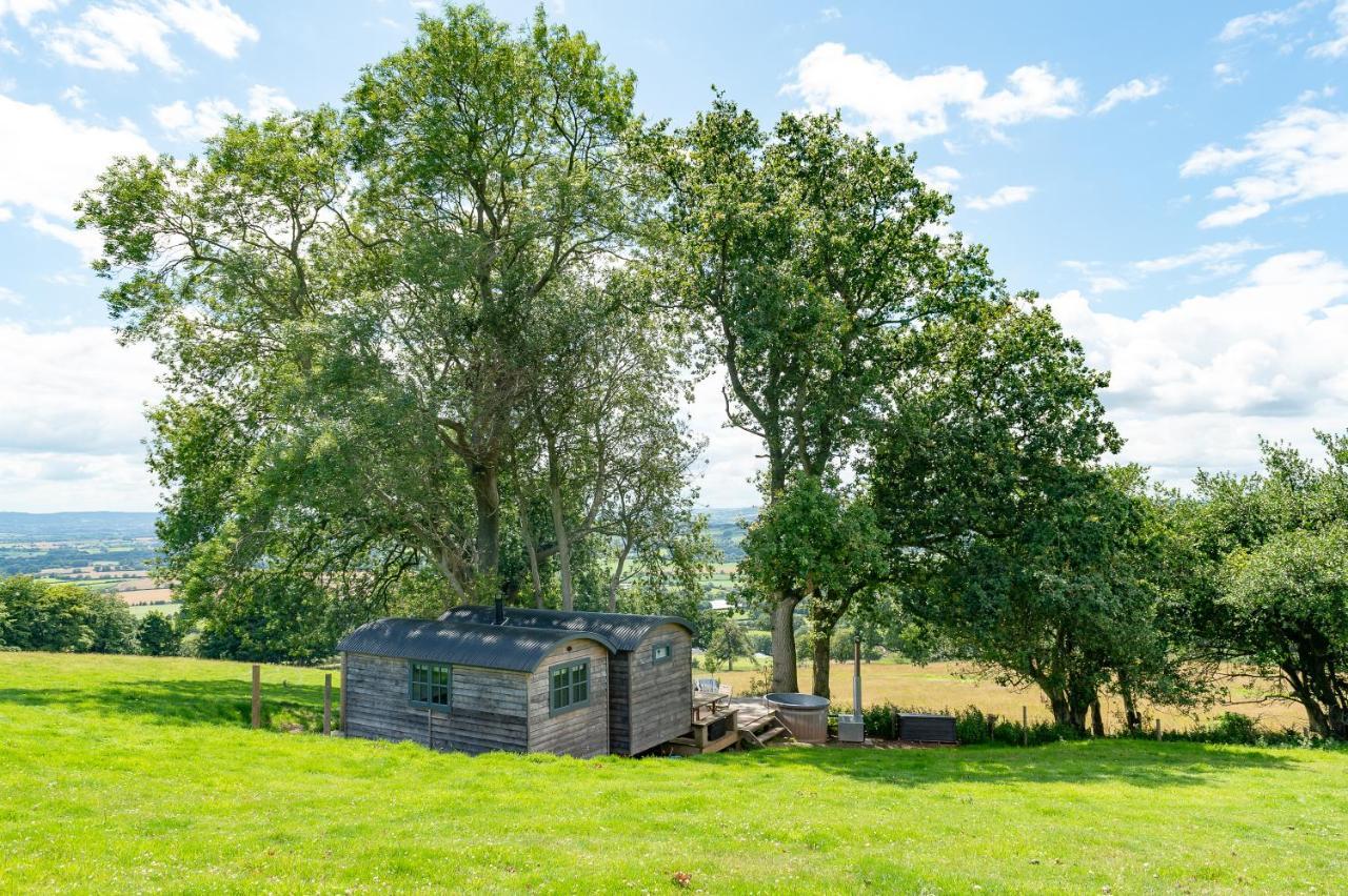 Tilbury Shepherd Huts With Hot Tubs Plus Holiday Cottages West Bagborough Exterior foto